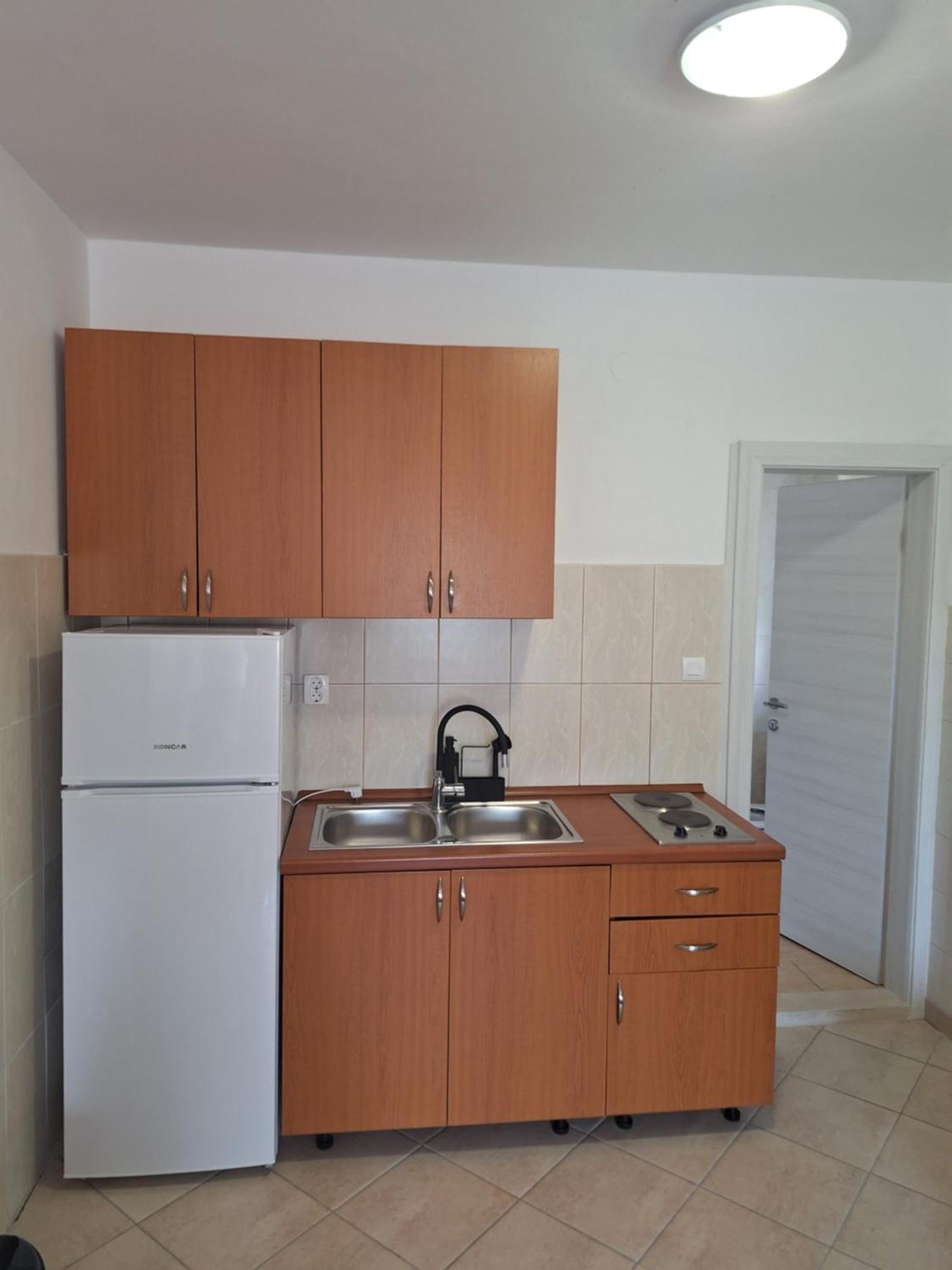 Diana Rooms And Apartments Starigrad Paklenica Ngoại thất bức ảnh